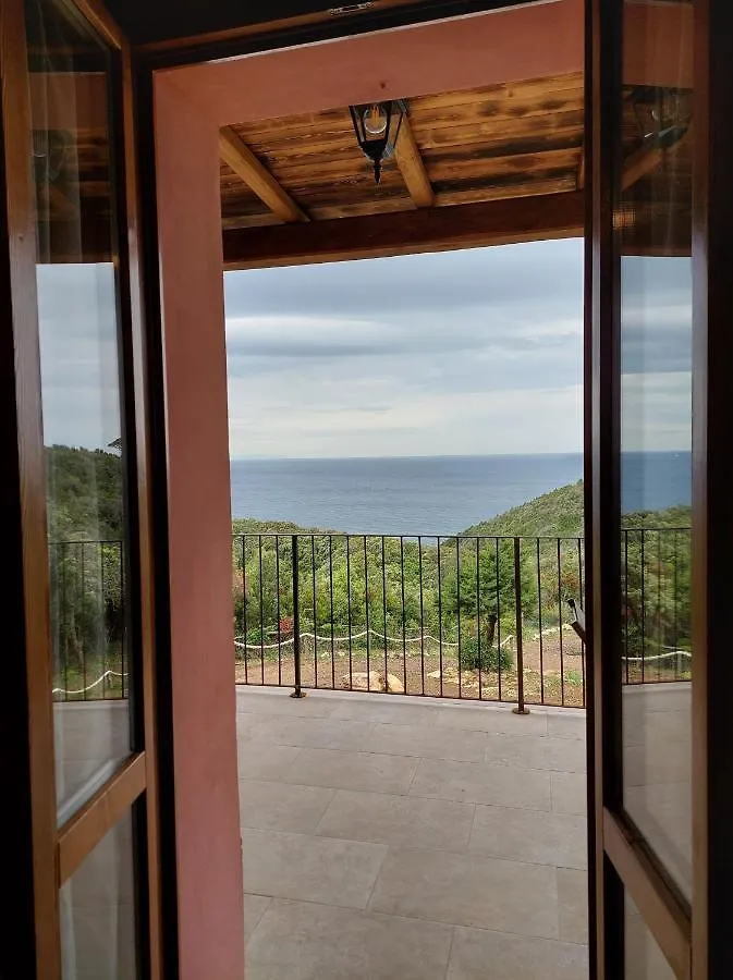 Agriturismo Amandolo Villa Cavo Farm stay