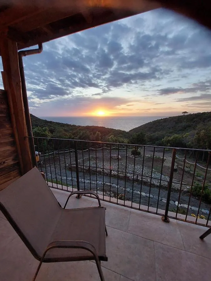 Agriturismo Amandolo Villa Cavo Farm stay