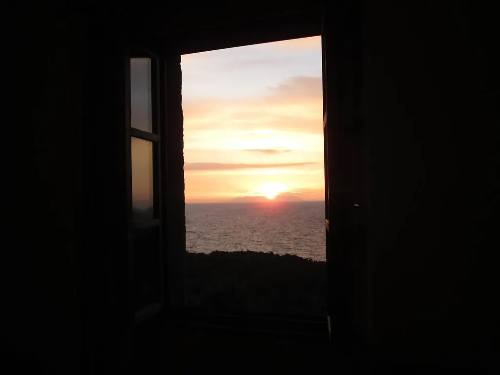 Farm stay Agriturismo Amandolo Villa Cavo Italy